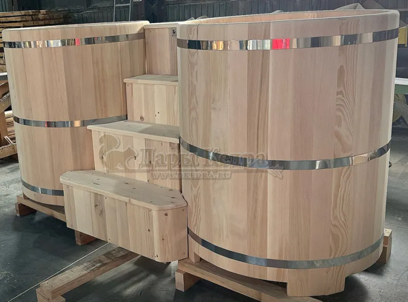 Купель двойная круглая гладкая столярная из кедра с пластиковой вставкой